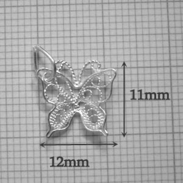 画像2: 蝶々のネックレス｜銀線細工・フィリグリーで作った繊細なバタフライチャームのシルバーネックレス【silver925】