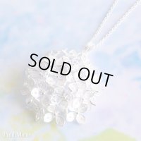 【紫陽花】【アジサイ】のペンダントトップ・silver925・職人の技術の粋を極めた本格的な和風作品。