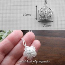 画像5: 蓮の花のネックレス｜本物の蓮の花・金輪蓮を銀線細工で忠実に表現したチャーム【silver925】 (5)