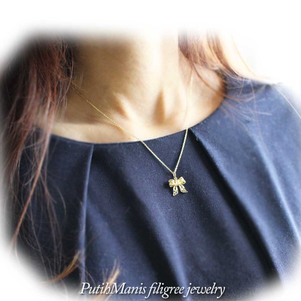 画像6: リボンのチャーム・ゴールド|銀線細工のリボンのネックレス用ペンダントトップ【金属アレルギーの方に配慮したニッケルフリー加工】