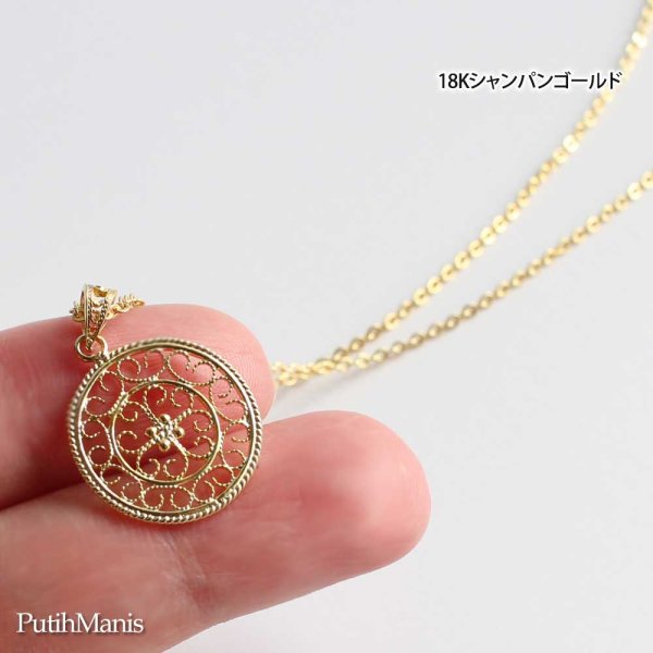 画像11: コインチャームネックレス・サークルチャームに透かしの銀線細工アイアンクロス [ch72-n-g]金属アレルギー