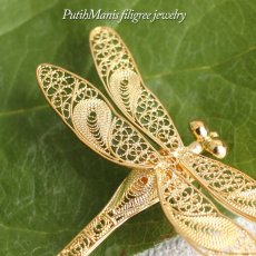 画像8: 羽の透かし細工も美しいトンボのブローチ/24K18Kゴールド【ニッケルフリー】【金属アレルギー】【フィリグリー銀線細工フィリグラーナ】 (8)