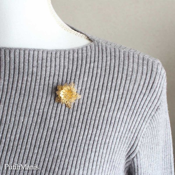 画像4: クレマチスのお花・銀線細工の透かしの花びらが美しいブローチ(24Kゴールド・ヴェルメイユ・18Kピンクゴールド)