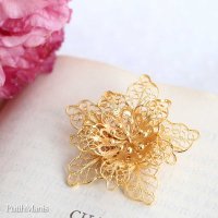 クレマチスのお花・銀線細工の透かしの花びらが美しいブローチ(24Kゴールド・ヴェルメイユ・18Kピンクゴールド)