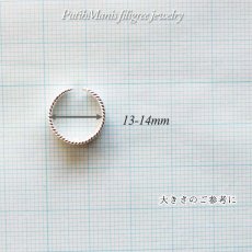 画像6: レースのイヤーカフ・ゴールド｜銀線細工の透かしが美しいイヤーカフ【金属アレルギーの方に配慮したニッケルフリー加工】 (6)