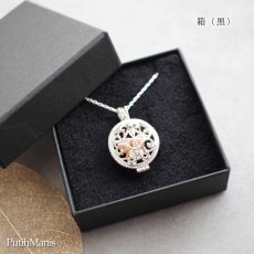 画像12: レースのロケットチャーム・シルバーネックレス｜銀線細工の透かしが美しく中身が映えます【silver925】 (12)