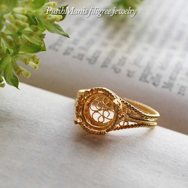 画像3: 【リング用セッティングパーツ】透かしの光と影が美しい台座｜8mmストーンを入れられるリング [fil16r]