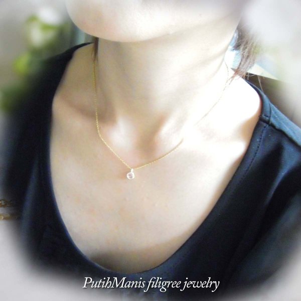 画像3: アメジストのネックレス|2月誕生石・天然アメジストを銀線細工の透かしで包み込んで光あふれる一粒石ゴールドネックレス【金属アレルギーの方に配慮したニッケルフリー加工】