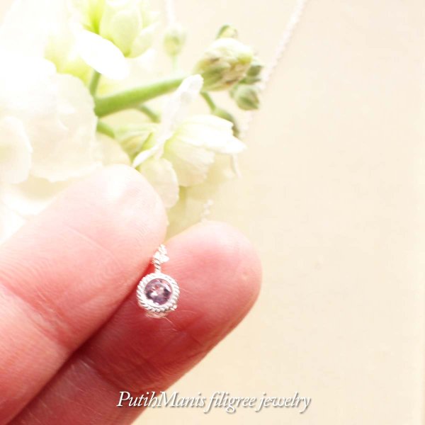 画像7: アメジストのシルバーネックレス|2月誕生石の天然アメジストの淡い紫色の石を銀線細工で包んだネックレス【silver925】