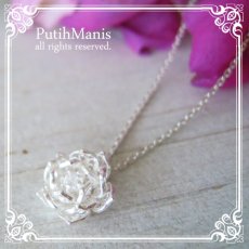 画像1: 蓮の花のシルバーネックレス（プチサイズ）【silver925】 (1)