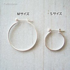 画像8: 【フープピアス】職人が丁寧に仕上げた艶やかなプレーンワイヤーの25mmフープピアス（シルバー）silver925【フィリグリー】 (8)