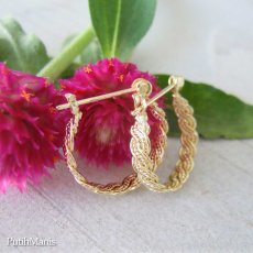 画像6: 三つ編み細工のフープピアス【ニッケルフリー・ゴールド】リングとお揃いにできます。K24K/K18K (6)