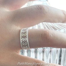 画像11: レースの透かしリング｜銀線細工の透かしの繊細さを堪能できるシンプルリング。1号〜18号まで。【silver925】 (11)