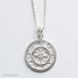 画像: コインチャームネックレスsilver925　銀線細工のサークルチャームにアイアンクロス【silver925】