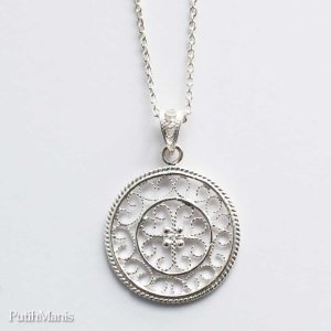 画像: コインチャームネックレスsilver925　銀線細工のサークルチャームにアイアンクロス【silver925】